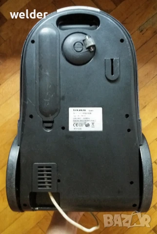 Замяна: Прахосмукачка TAURUS Velsatis 1600, снимка 3 - Прахосмукачки - 51096039