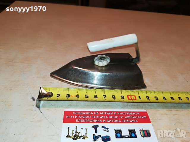 малка метална ютия 2708212011, снимка 6 - Антикварни и старинни предмети - 33943512