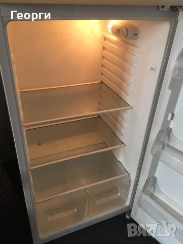 Хладилник Crown, снимка 2 - Хладилници - 53151539