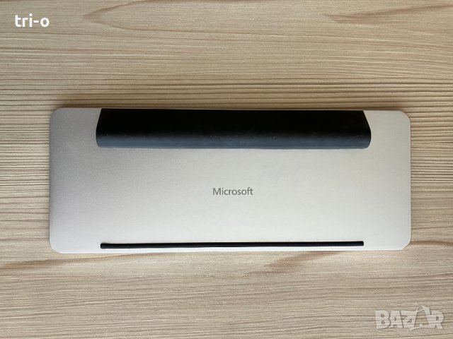 Microsoft Wedge 1521 безжична преносима Bluetooth клавиатура, снимка 2 - Клавиатури и мишки - 41668347