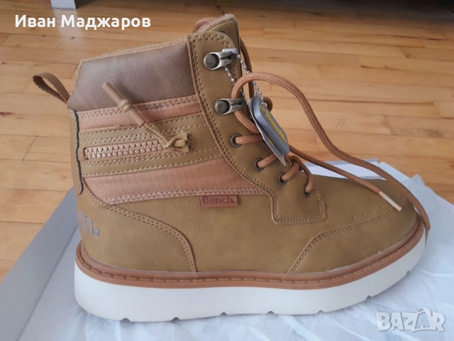 Нови зимни обувки боти Bench, 40 номер, снимка 3 - Мъжки боти - 51865368