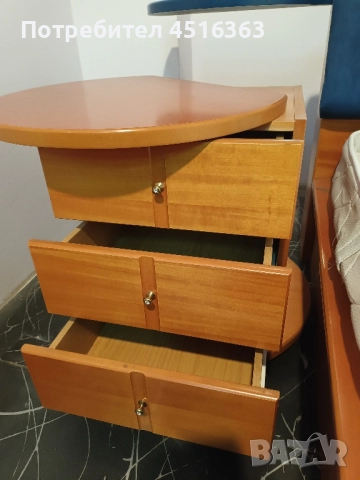 Нощни шкафчета и тоалетка от чам, снимка 9 - Шкафове - 52155480