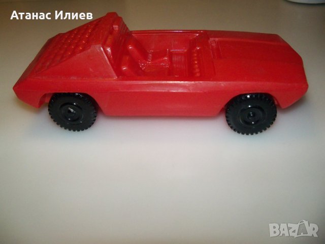 Червена пластмасова кола соц играчка, снимка 7 - Коли, камиони, мотори, писти - 44342707