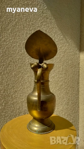 Масивна , метална кана с капак, декориран с лешници. , снимка 6 - Други стоки за дома - 51396723