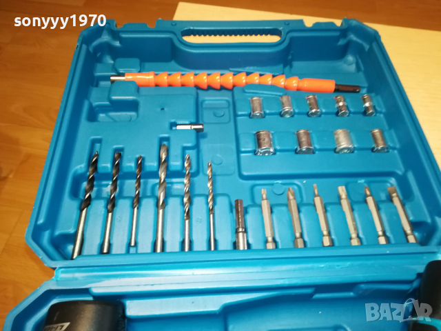 makita li-ion 12v+charger+2x battery 0104221647, снимка 2 - Куфари с инструменти - 36309893