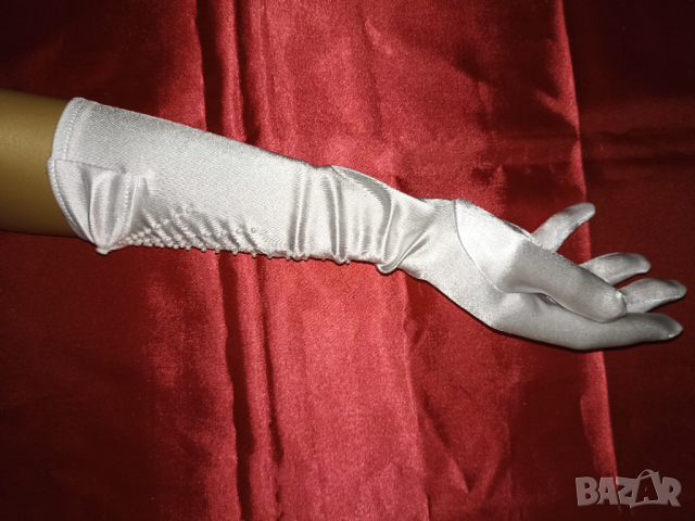 Нови бели сатенени ръкавици с панделка и камъчета , снимка 7 - Ръкавици - 44802362