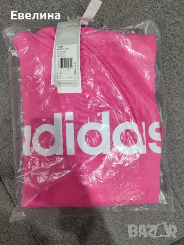 Памучен дамски суичър Adidas розов с качулка с принт, L размер