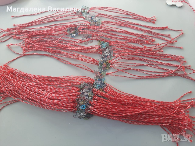 Продавам ръчно изработени Мартеници 