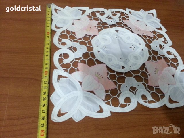 Каре покривка рязана бродерия , снимка 2 - Антикварни и старинни предмети - 38968859