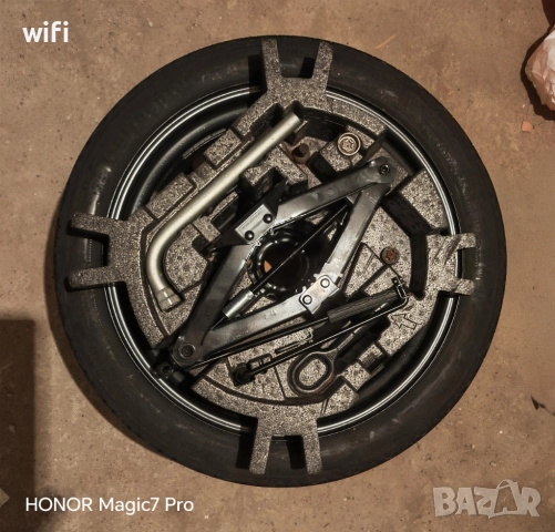 Нова патерица за ВАГ групата, снимка 2 - Гуми и джанти - 52408939