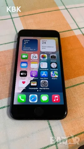 iPhone se2020, снимка 1 - Apple iPhone - 48091720