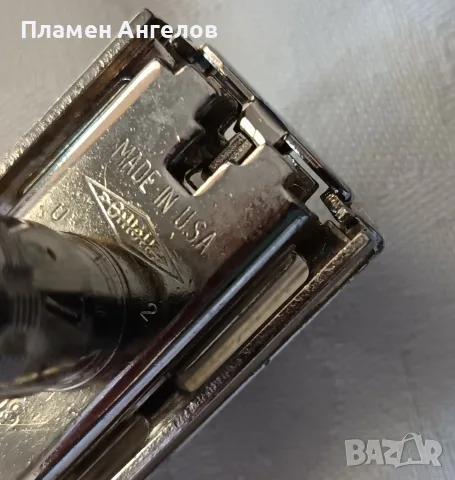Рядък модел самобръсначка Gillette Super Adjuatable "Black Beaty" 1974 г. , снимка 4 - Други ценни предмети - 55748962