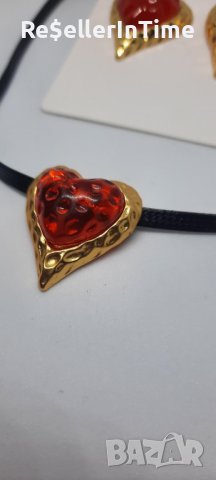 Нов комплект от обеци и чокър със сърца, снимка 6 - Бижутерийни комплекти - 41733637