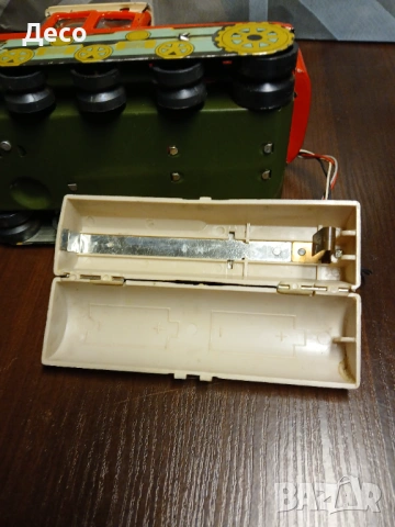 Стара китайска играчка трактор., снимка 6 - Колекции - 53681667