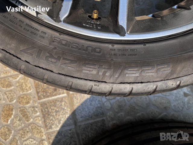 Джати 17 цола 5х112 със гуми nokian 225/45/17 dot22, снимка 3 - Гуми и джанти - 55769606