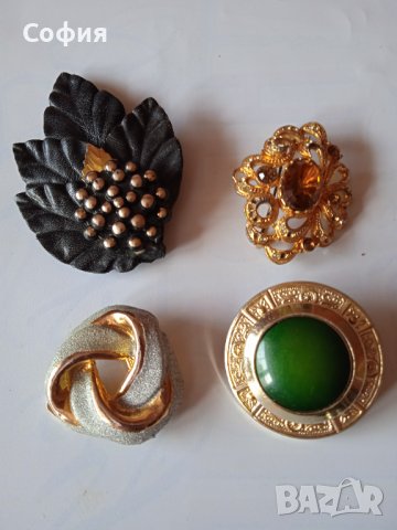 Дамски брошки