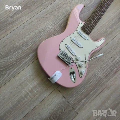 G4M електрическа китара 3/4 за ремонт- детска, снимка 2 - Китари - 48644961
