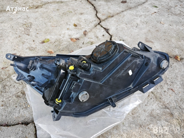 фар опел корса Д 2010 , снимка 5 - Части - 52589965