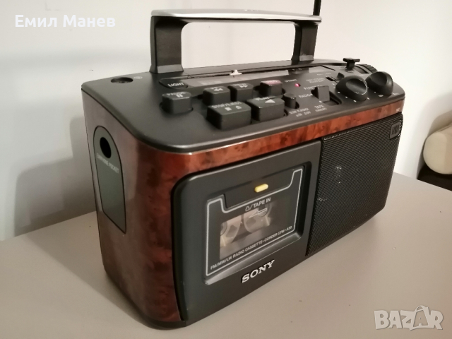 Sony CFM A50, снимка 3 - Радиокасетофони, транзистори - 44717085