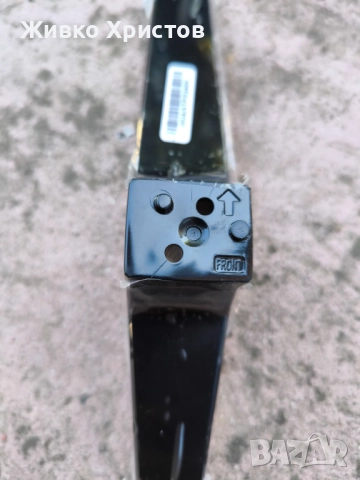 Стойка за телевизор Sharp, снимка 4 - Части и Платки - 51735462