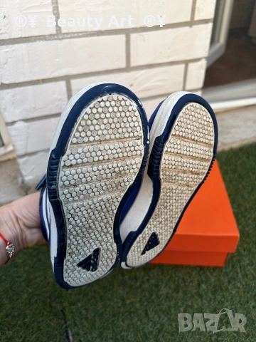 Детски маратонки Adidas , размер 28, снимка 6 - Детски маратонки - 53752744
