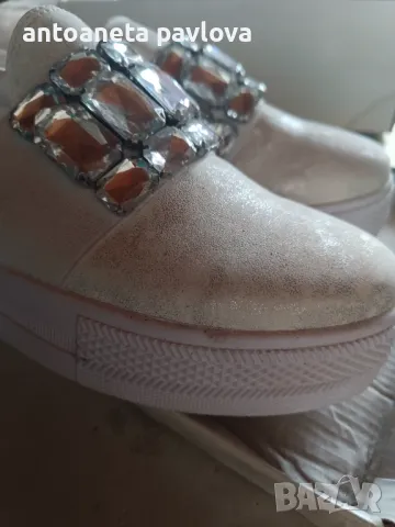 Обувки с камъни, снимка 8 - Дамски ежедневни обувки - 49528664