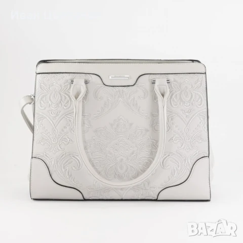 Елегантна дамска чанта с бродирани детайли и много отделения, снимка 4 - Чанти - 50886561