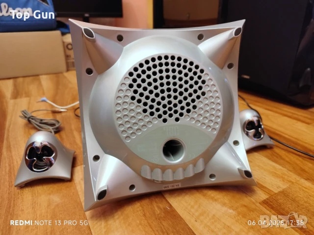 Аудио система JBL - Creature II в отлично състояние, снимка 2 - Аудиосистеми - 50969392
