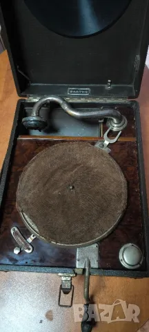 Стар грамофон BARTHE