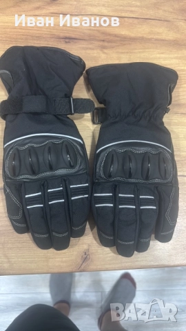 Продавам мото ръкавици