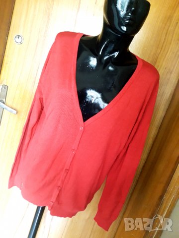 Ярко червена жилетка плетиво ХЛ