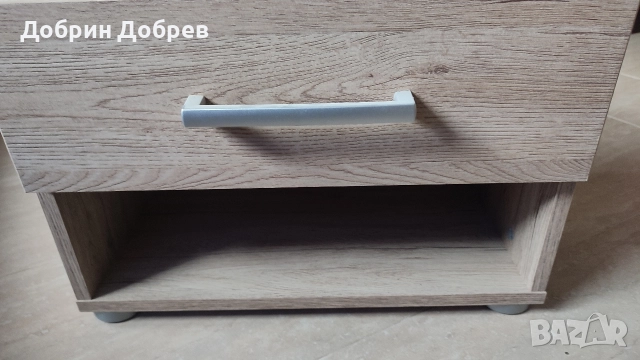 Нощни шкафчета, снимка 2 - Шкафове - 52833738