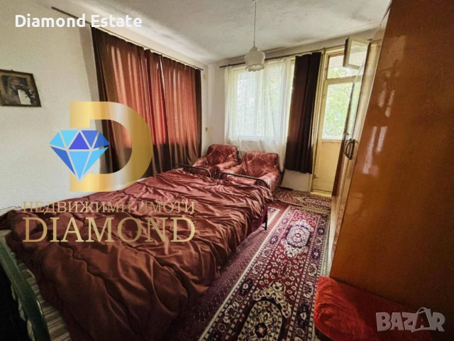 Триетажна къща в село Опан, обл. Стара Загора, снимка 7 - Къщи - 53352020