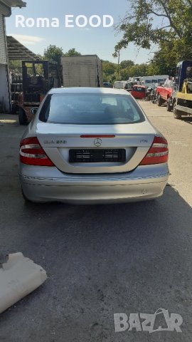 Mercedes CLK 270-2.7дизел/170к.с./2003г-на части, снимка 4 - Автомобили и джипове - 34213321