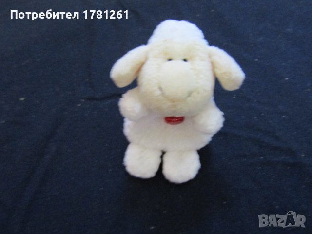 Плюшена играчка малко агънце, снимка 1