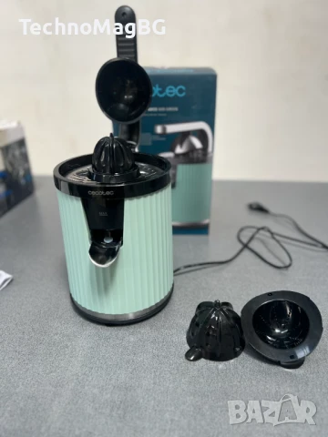 Цитрус Преса Cecotec RetroJuice 600, снимка 2 - Сокоизстисквачки и цитрус преси - 51321346
