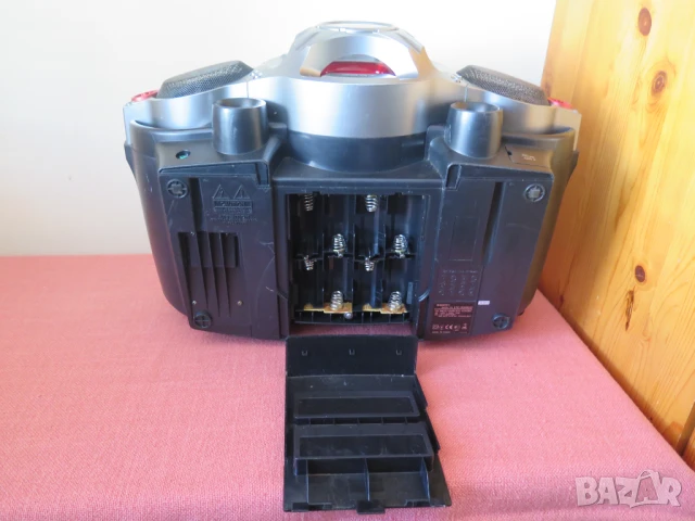 Sony CFD-RG880CP "Xplod" ,USB, радиокасетофон, снимка 10 - Радиокасетофони, транзистори - 50529488