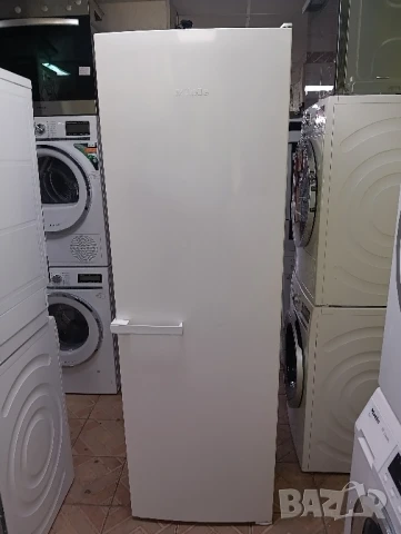 XXL огромен вертикален фризер Miele A+++ с 8 чекмеджета 2 години гаранция Made in Germany!, снимка 1