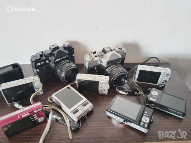 Разменям дигитални фотоапарати за Руски лентови ZENIT, с обективи. , снимка 2 - Фотоапарати - 53614718