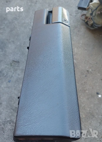 Жабка Мерцедес C W202, снимка 4 - Части - 51332904