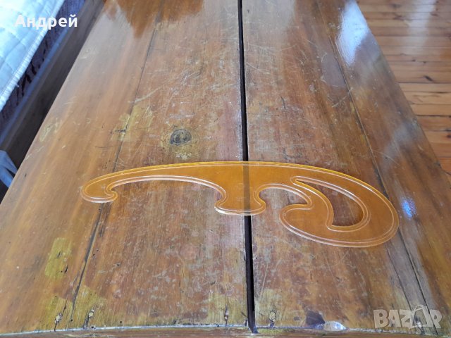 Стара кривка за чертане #2