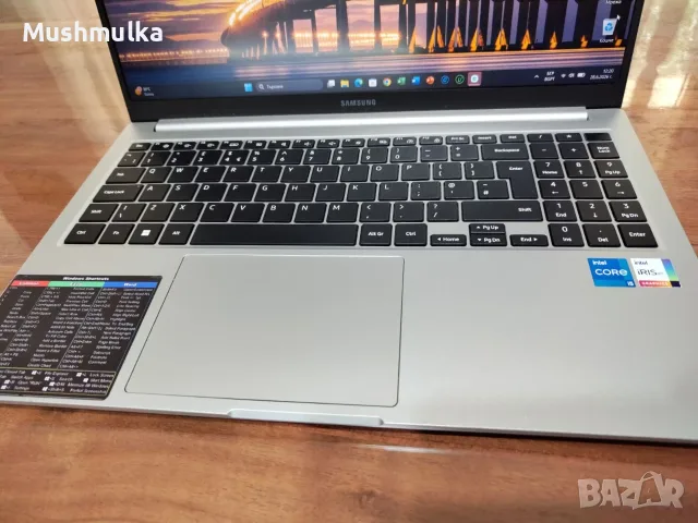 Тънък и мощен Samsung Galaxy Book - модел NP755XDA, снимка 7 - Лаптопи за дома - 55979601