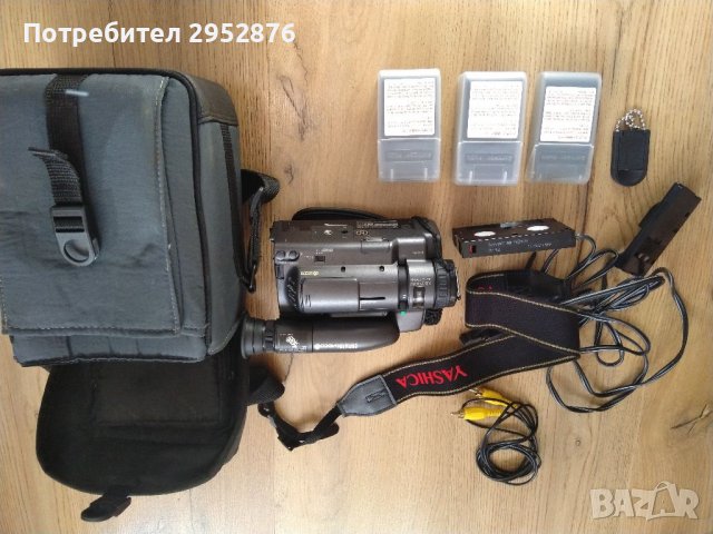 Видеокамера Yashica