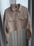Късо дамско яке в бежово (велурен тип) – с лек дефект, снимка 1