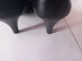 Дамски черни елегантни обувки с малък ток, снимка 10