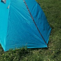 Продавам чисто нова синя много лека двуслойна палатка с алуминиеви рейки и два входа , снимка 10 - Палатки - 41573471