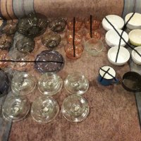 Чинии,чашки,купички стъклени и порцеланови, снимка 1 - Чинии - 33941264
