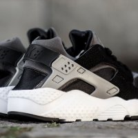 детски маратонки Nike Air Huarache GS  номер 36, снимка 2 - Детски маратонки - 44148937