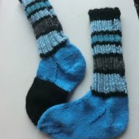 сини раирани плетени чорапи ходило 18, конч 26, снимка 1 - Чорапи - 39295168