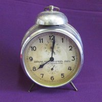 Стар Часовник Будилник, снимка 1 - Антикварни и старинни предмети - 42161880